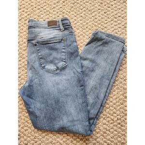 Judy Blue Boyfriend Fit 9/29 Blue Denim Jeans